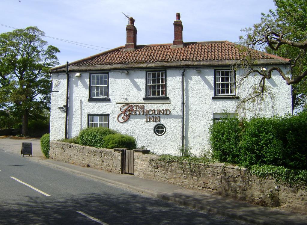 The Greyhound Inn Bedale Eksteriør bilde