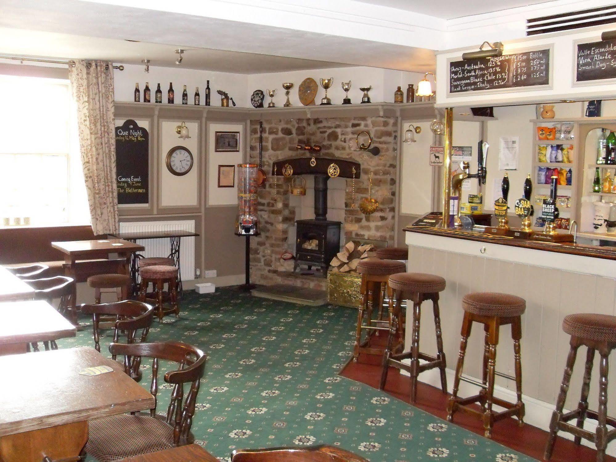 The Greyhound Inn Bedale Eksteriør bilde