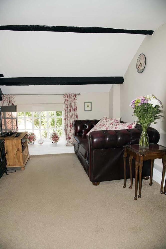 The Greyhound Inn Bedale Eksteriør bilde