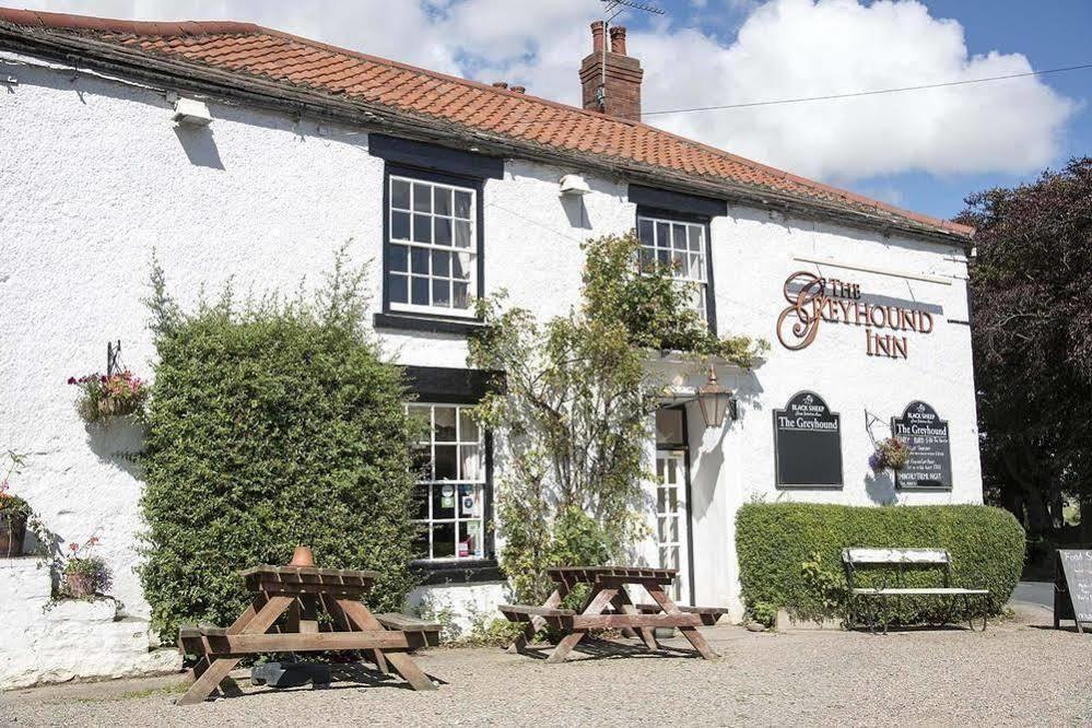 The Greyhound Inn Bedale Eksteriør bilde