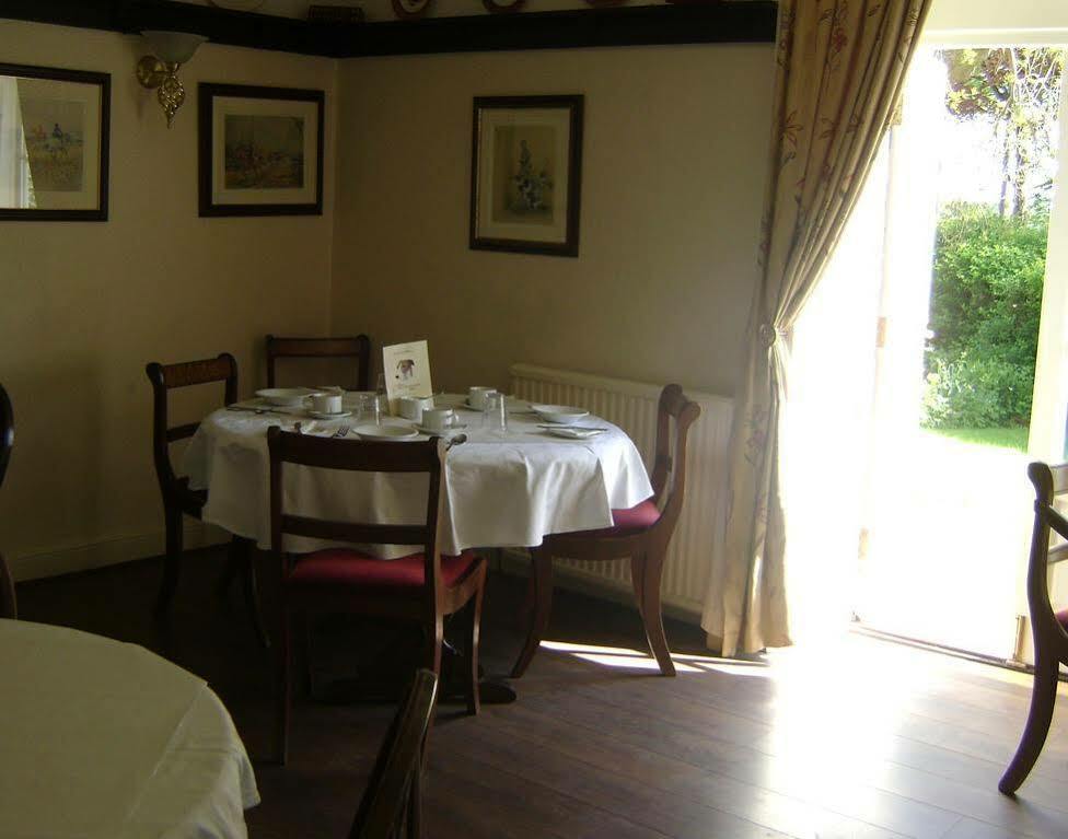 The Greyhound Inn Bedale Eksteriør bilde